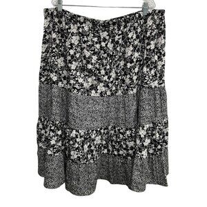 Susan Graver Womens Black White Floral Tiered Skirt Sz 2X